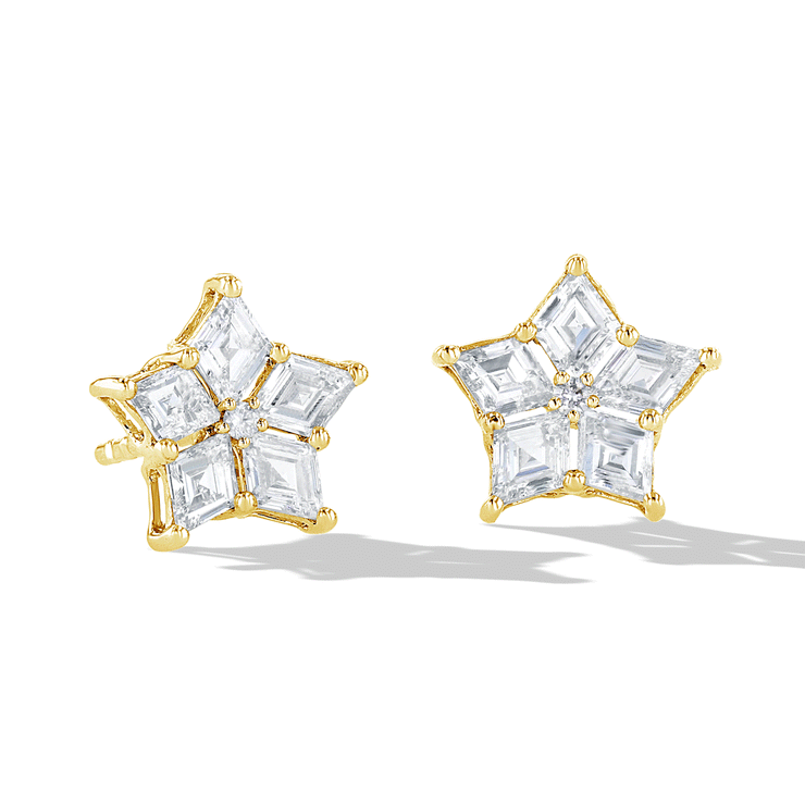 64Facets Star Shaped Step Cut Diamond Stud Earrings in 18K Gold